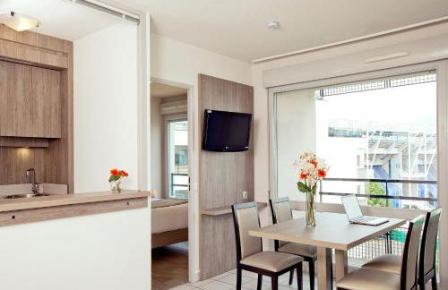 Séjours & Affaires Clermont-Ferrand Park Republique - Foto 14