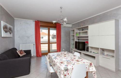 Comfy cozy apartment close to Metro - Foto 1