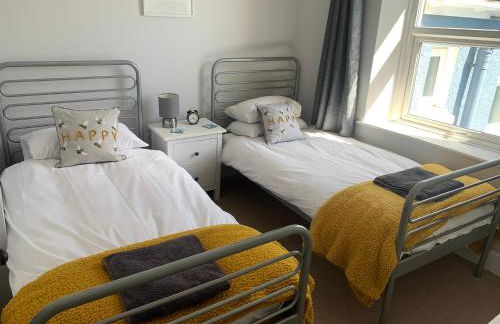 Perfect base for 8, pets allowed - Photo 16