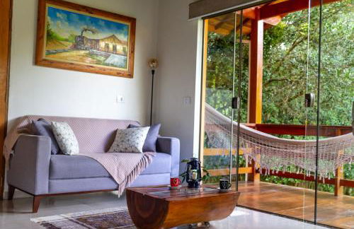 Chalé Canto do Galo 1 - Hidro da Jacuzzi, Lareira Ecológica, Cozinha Completa, Wi-Fi 80mbps, próximo a comércio local e relaxando ao som do riacho - Photo 28