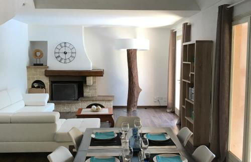 Villa sur la Côte d’Azur avec piscine - Foto 1