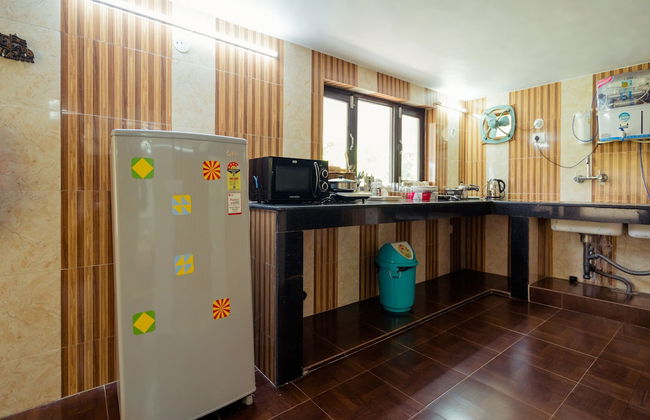 OYO 14132 Home Elegant 1BHK Kempty Road - Foto 12