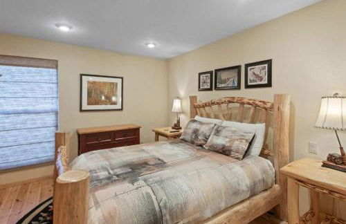 Chamonix #15 - Cozy Mtn Retreat with Fireplace - Foto 22