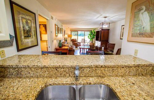 Newly Listed 20 percent off Golf and Tennis Community Golf Grandeur Corner Unit 16th Green - Foto 27