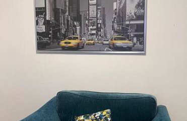 4 Bedroom House, Central City Location - Photo 11