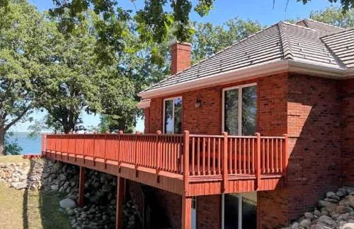 Luxury Family 5BR Lakefront private boat launch - Foto 33