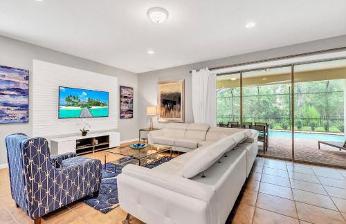 Villa W/ Pool, Movie Theater & Game Roomsleeps 20 - Photo 4