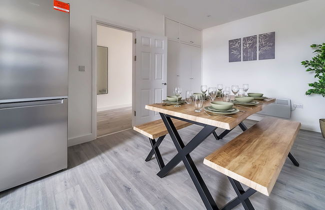 Modern Town Center Apartments Aldershot - Photo 31