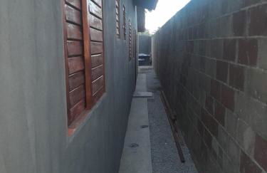 Casa Jardins Próximo Aeroporto-Zona Norte - Foto 4