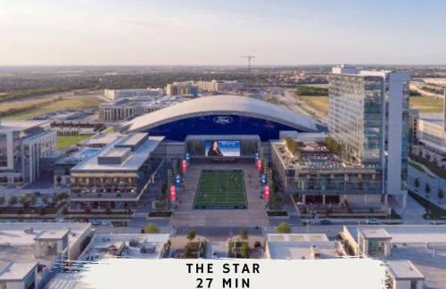 The Blue Holly - Bright & Spacious with a Pool - Foto 44