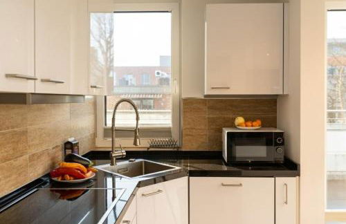 have-a-nice-Stay - Penthouse I Innenstadt I wenige Minuten zum Bahnhof I riesige Dachterrasse - Foto 16