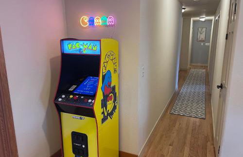 East Wenatchee Oasis 4BR, Pool, Hot Tub, Loop Trail - Foto 28