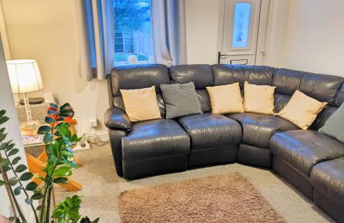 Charming 3-Bed House in Whitwell village - Photo 30