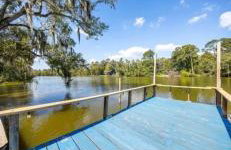 Private Lakefront Dock Firepit Yard Games - Foto 12