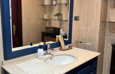 Gran casa cerca de la playa con 3 dormitorios en Pedregalejo - Photo 45