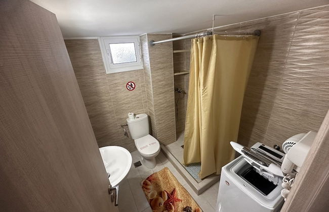 Agioi Theodoroi Beach view Modern Apt - Foto 15