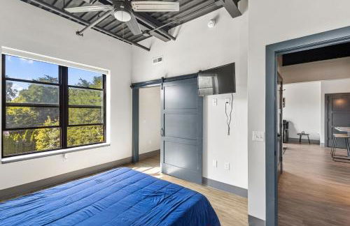 NEW 1BR Luxury Condo Private Balcony 303 - Foto 20