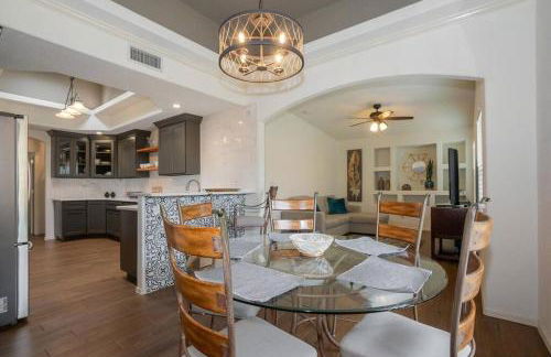 Amazing home with custom-built pool - Foto 27