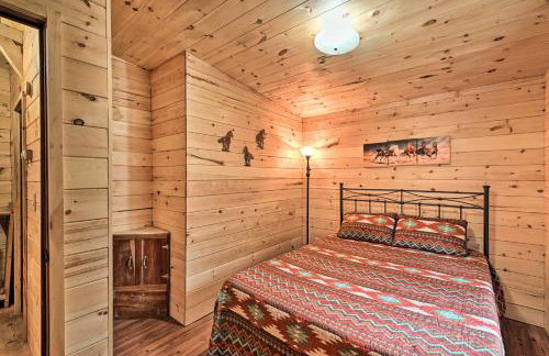 Otego Home w/ Hot Tub: Near All Star Village! - Foto 16