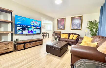 Iconic 2BR Bungalow, Short Walk to SJSU, with Parking - Foto 2