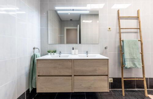 Unamuno, en el Casco Viejo - Foto 13