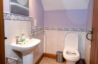 The Owl House with swimming pool and private hot tub - Foto 24