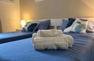 Un passo dal Mare - 50m from the Sea, with Garden, AC & WiFi - Foto 3