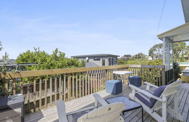 Dazzling Mairangi Bay Retreat Sea Views - Foto 49
