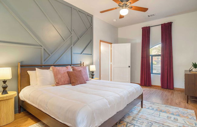 Mystic Sunset by Avantstay Thunder Mountain View + Pool, Driving Range, Casita - Photo 59