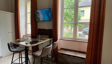 Chaleureux studio - Au Coeur du Centre ville - Foto 2, Other