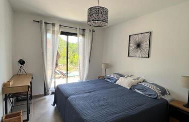 Villa Monte e Mare, piscine chauffée, climatisée à 5 mn de la plage de santa giulia - Foto 21