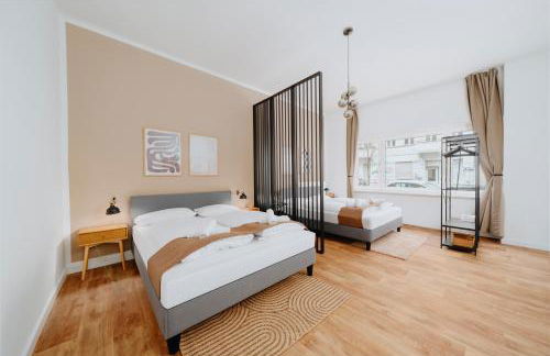 Homely Berlin - Familien & Gruppen, Eigener Eingang, Top Anbindung - Foto 9