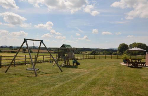 4 Bed in Sherborne oc-folow - Photo 24