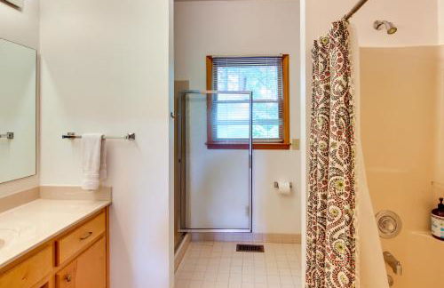 Relaxing Saluda Home Near Waterfall Trails! - Foto 13