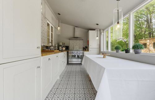 2-Bedroom Cottage Sleeps 5 Free Parking - Foto 23