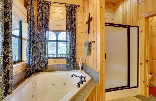 Spacious and Secluded Cabin 25 Mi to Bentonville! - Foto 16