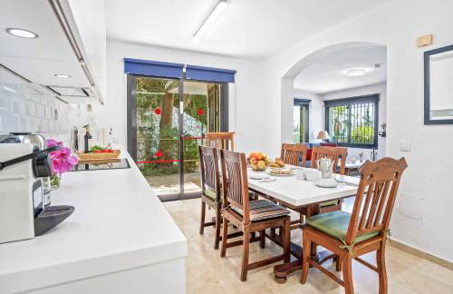 Villa Corrib - Photo 33