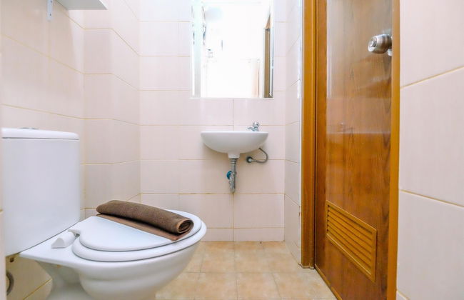 Cozy Living And Minimalist Studio Dave Apartment - Photo 11