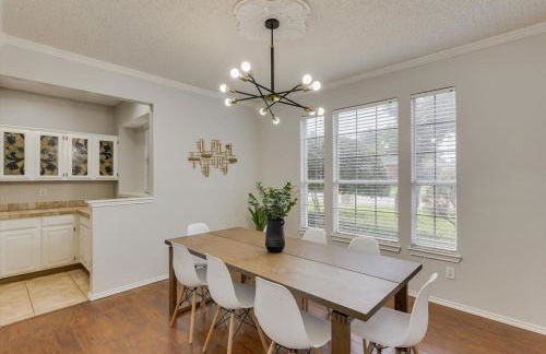 Amazing Modern Spacious Home with Pool - Foto 10