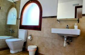 Vila Sitges, big house with pool - Foto 8