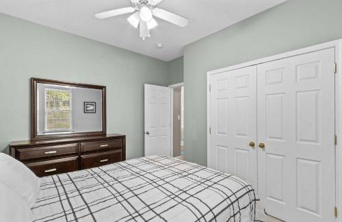 Castaway Cove -Lake Norman Waterfront Home with Private Dock - Foto 21