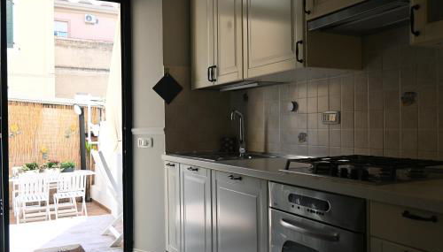 P050 - Porto Recanati, elegante trilocale in centro storico - Foto 5