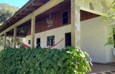 Memora Guesthouse Bateias - Casa Inteira e quartos em chácara - Photo 32