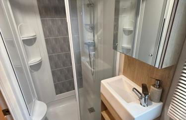 Luxury Seaside Caravan - Foto 25