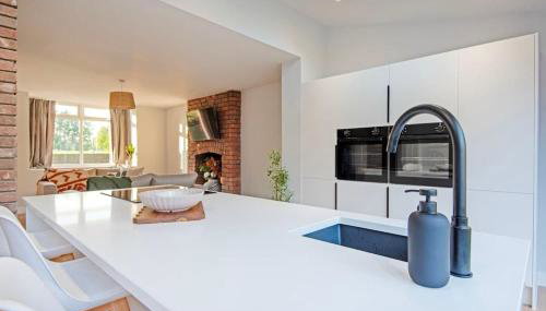 Stylish Modern home near Mcr Centre CoOp & Etihad - Foto 5