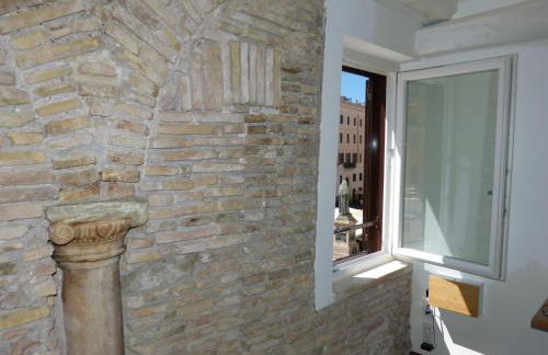 The column of Campo de' Fiori - Foto 16