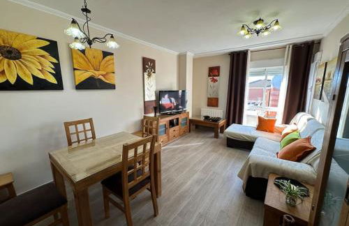 Piso en Linares zona centro con parking gratis - Foto 2