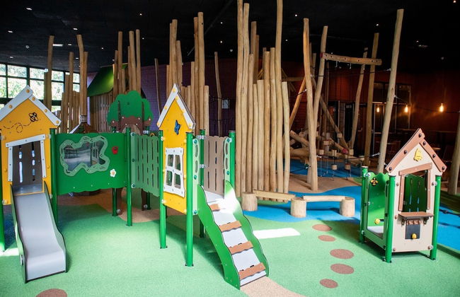 Nice, Child-friendly Villa With a Sauna in Limburg - Photo 15