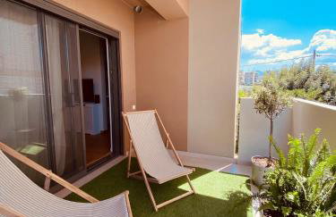 Athens Riviera 2-Bed Apt & Pool Access #Unoblu® - Photo 26