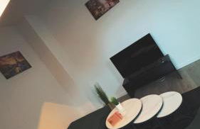 PARIS by D&J Apartment‘s Altenessen Nord - Foto 2